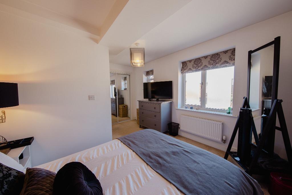 2 Bedroom End Terraced to Rent in Milton Keynes, MK14 6GX