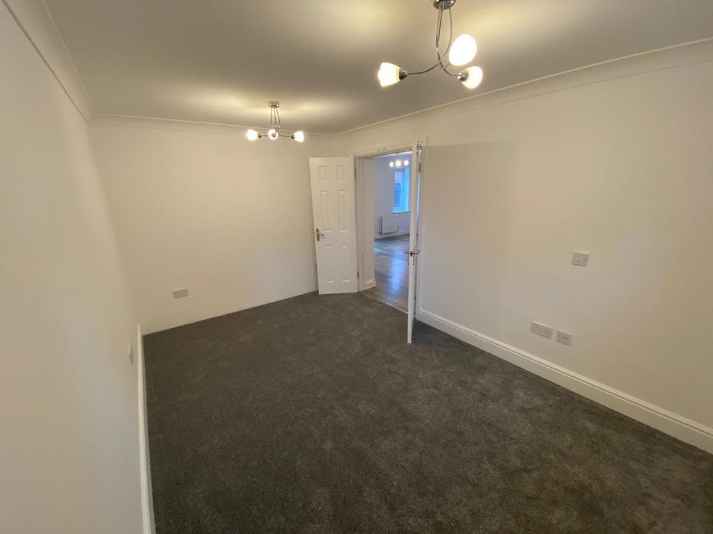 4 Bedroom Terraced to Rent in Milton Keynes, MK4 4TZ