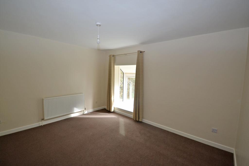 3 Bedroom End Terraced to Rent in Milton Keynes, MK14 6HD