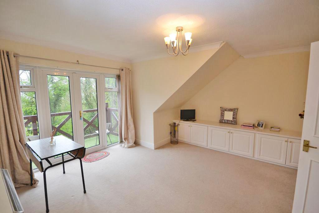 2 Bedroom Apartment to Rent in Milton Keynes, MK17 8AF