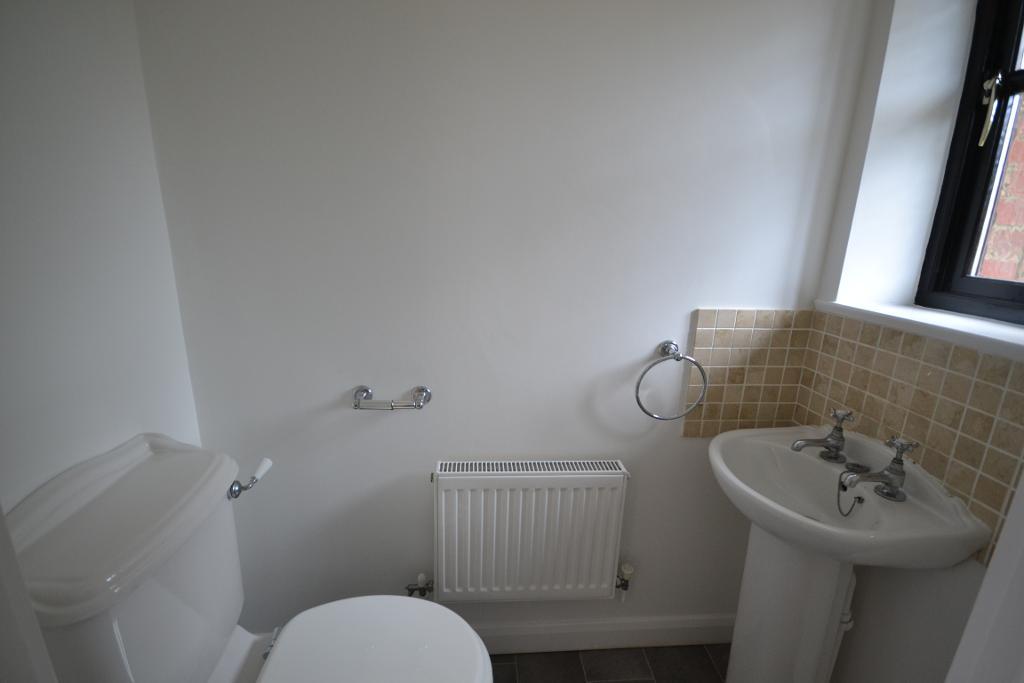 2 Bedroom Terraced to Rent in Milton Keynes, MK5 7GE