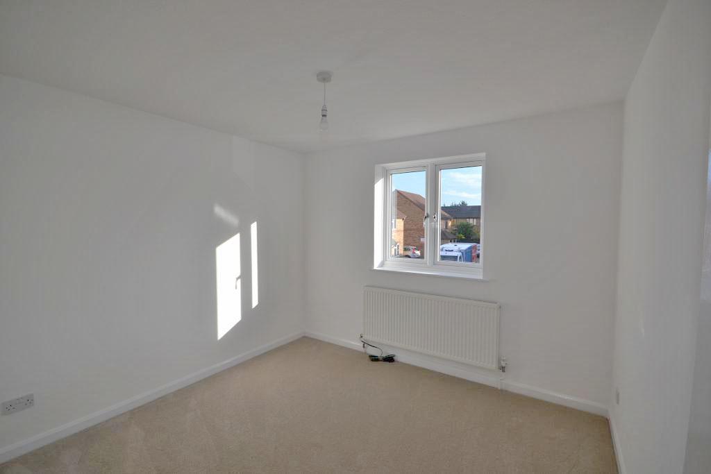 2 Bedroom Semi-Detached to Rent in Milton Keynes, MK7 6DU