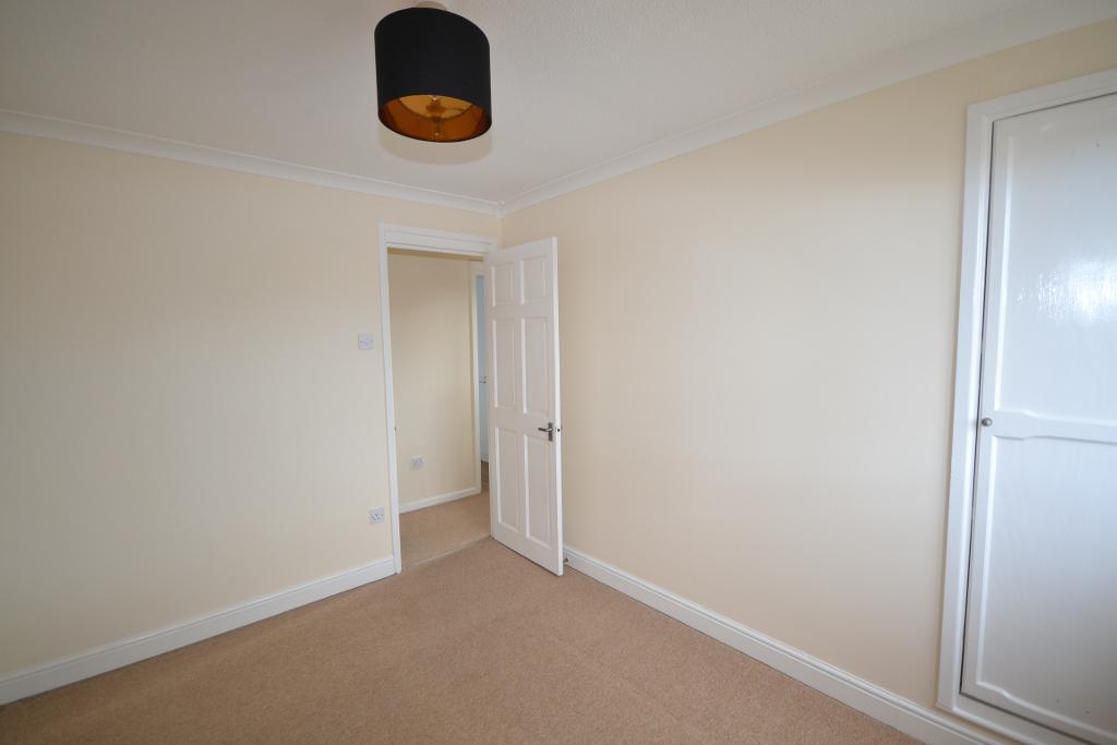 2 Bedroom End Terraced to Rent in Milton Keynes, MK5 6EB