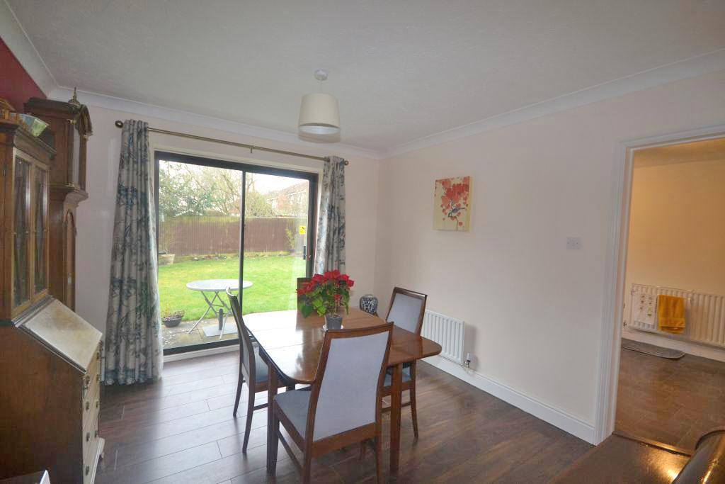 4 Bedroom Detached to Rent in Milton Keynes, MK4 3BU