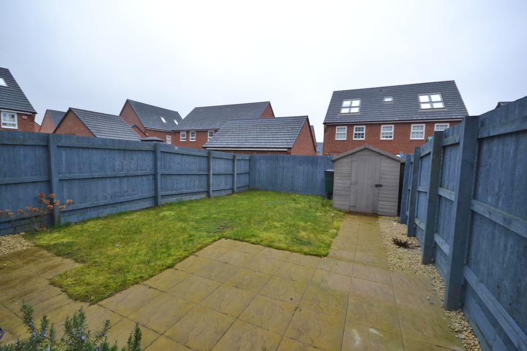 3 Bedroom Semi-Detached to Rent in Milton Keynes, MK10 7JY