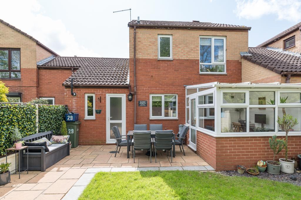 3 Bedroom Link-Detached for Sale in Milton Keynes, MK15 9HX