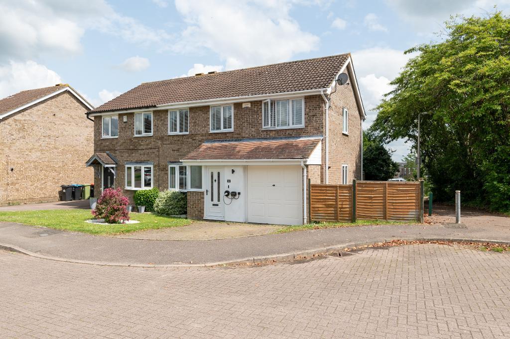 3 Bedroom Semi-Detached for Sale in Olney, MK46 5PB