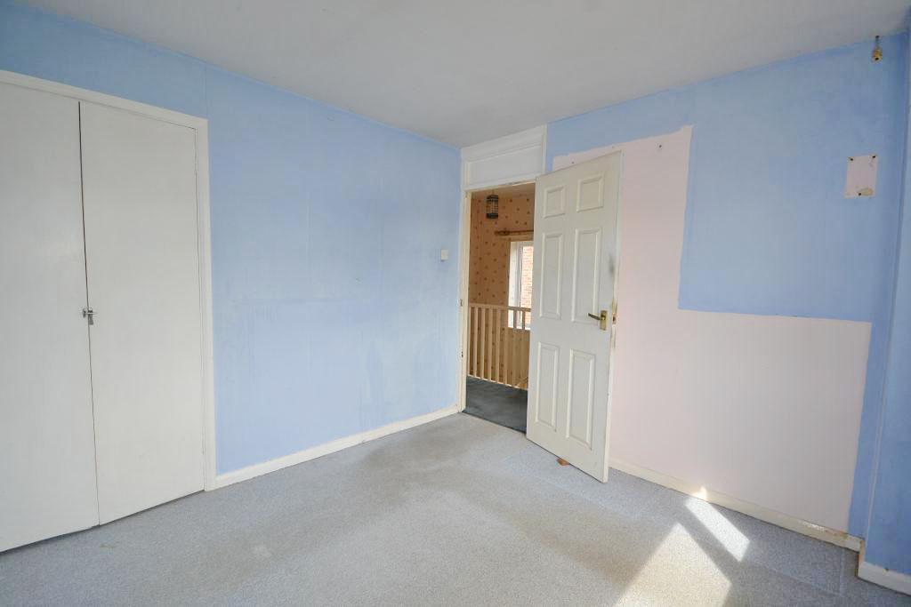 3 Bedroom Semi-Detached for Sale in Milton Keynes, MK17 0AS