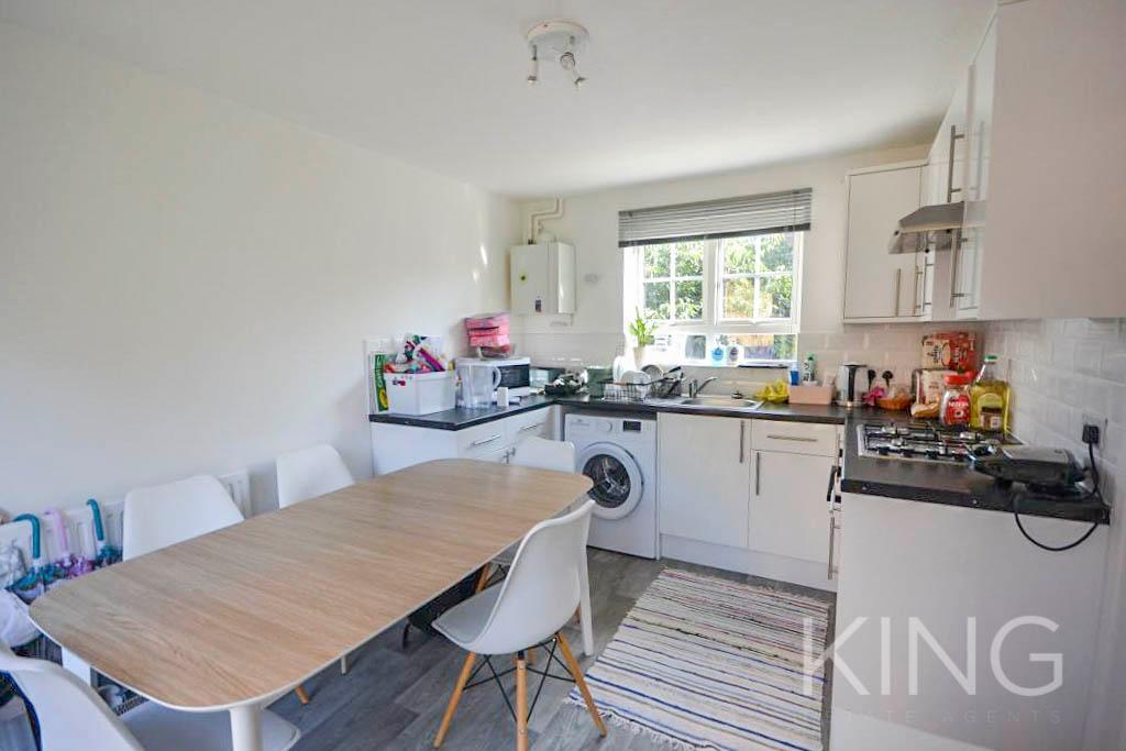 2 Bedroom Semi-Detached for Sale in Milton Keynes, MK6 2XG