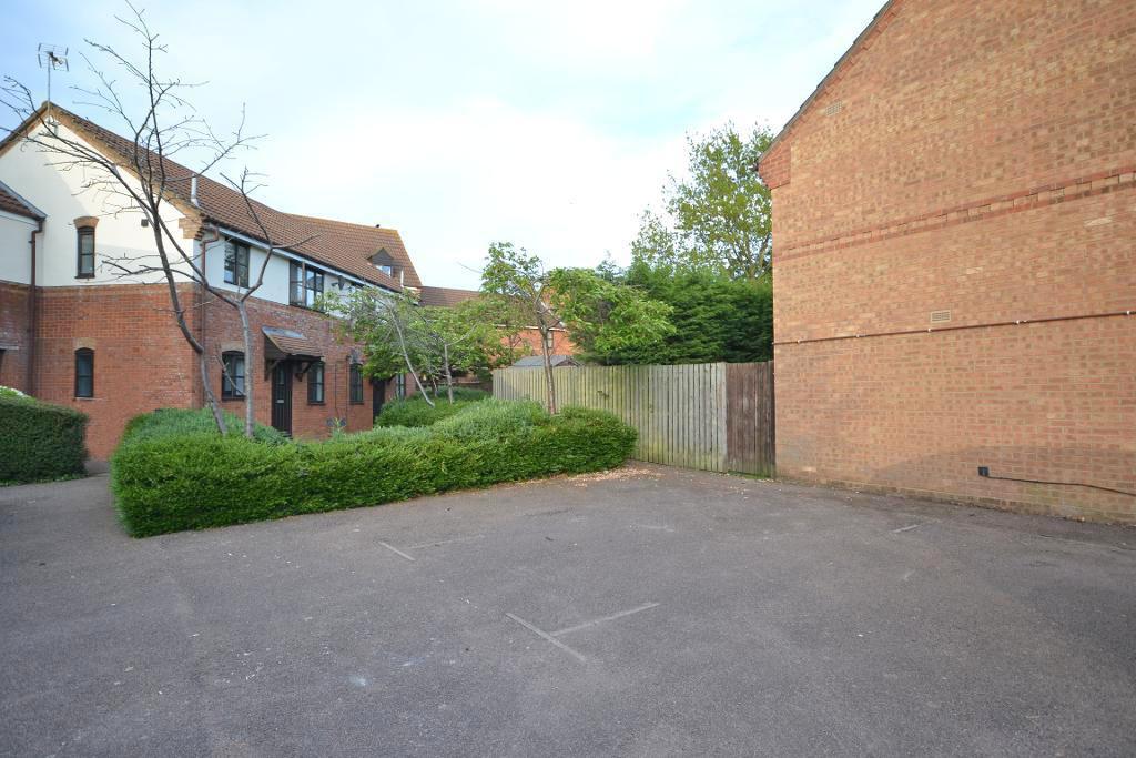 1 Bedroom Maisonette to Rent in Milton Keynes, MK6 2XL