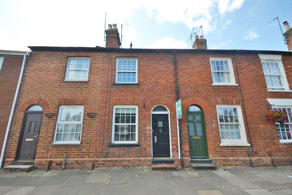 2  Bed Terraced Property to Rent in Stony Stratford, MK11 1AT