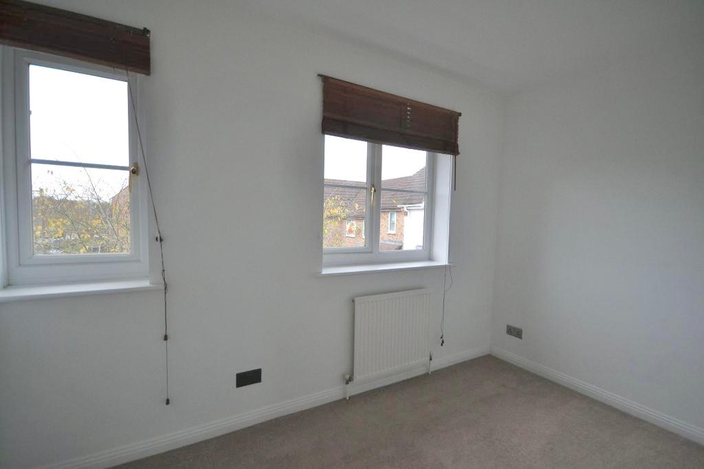 2 Bedroom Terraced to Rent in Milton Keynes, MK4 3AH