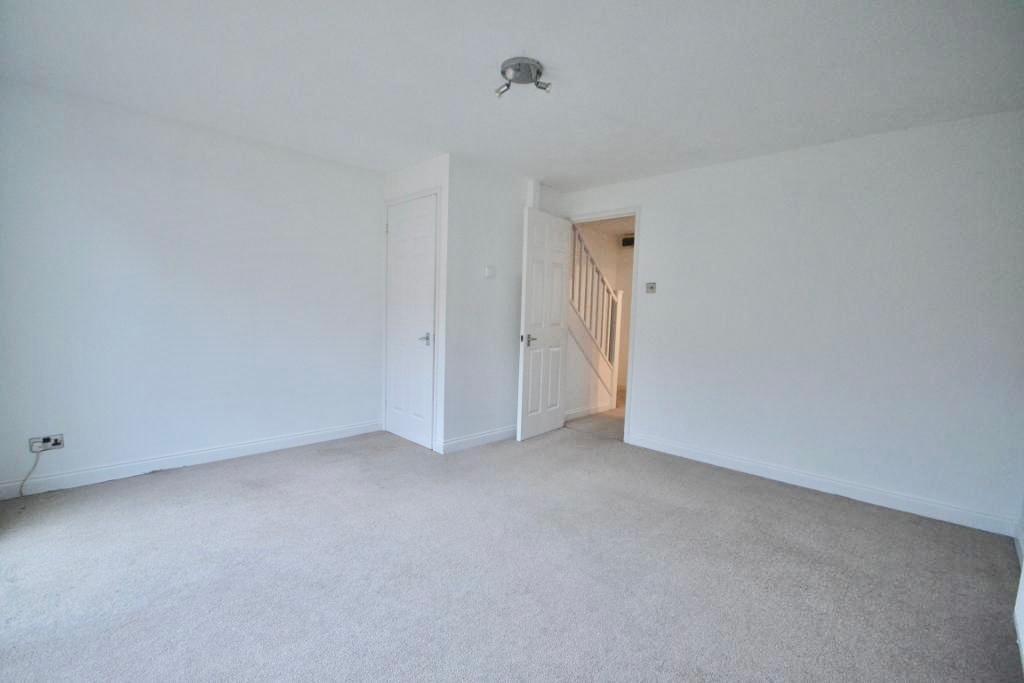 2 Bedroom Terraced to Rent in Milton Keynes, MK4 3AH