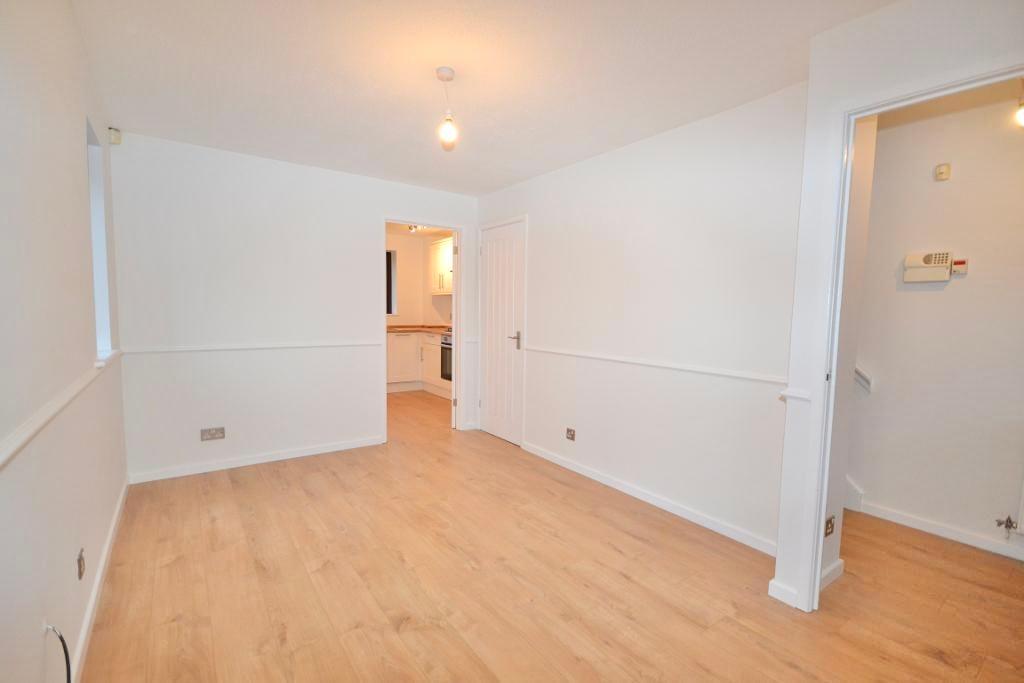 2 Bedroom Semi-Detached for Sale in Milton Keynes, MK4 1HQ