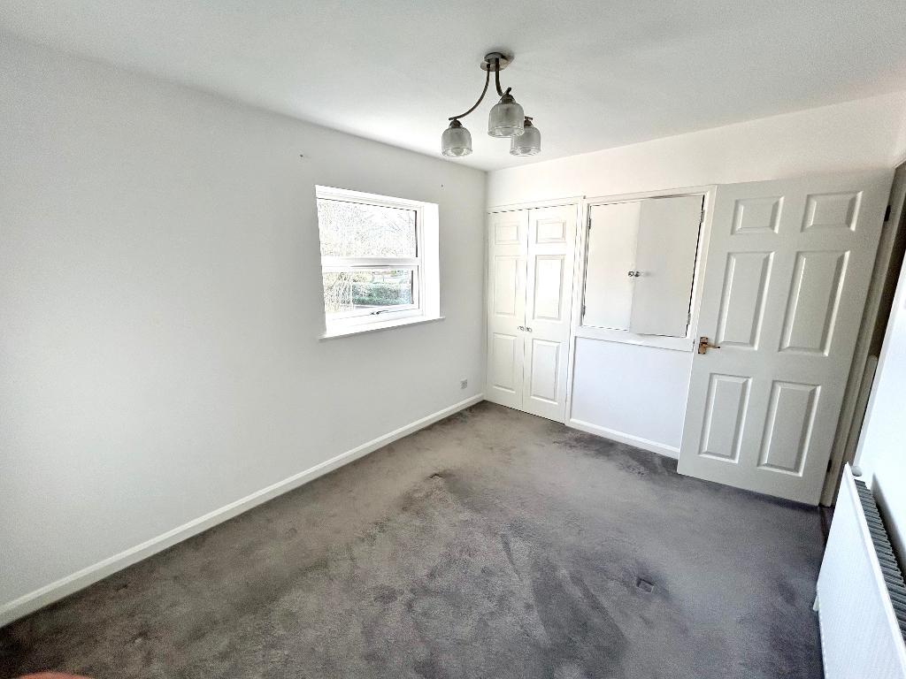 1 Bedroom Semi-Detached for Sale in Milton Keyens, MK4 2JQ