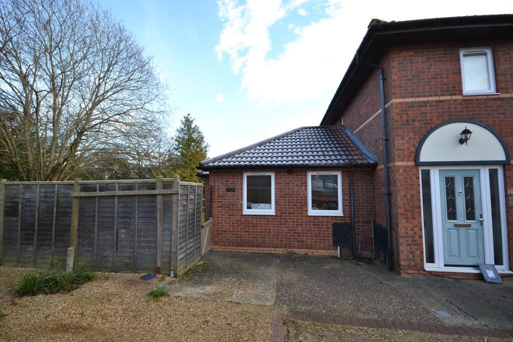 1 Bedroom Bungalow for Sale in Milton Keynes, MK8 0AP