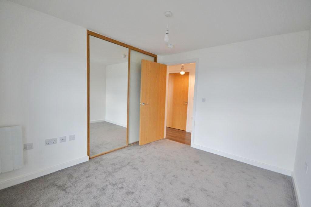 1 Bedroom Apartment to Rent in Milton Keynes, MK10 9TZ