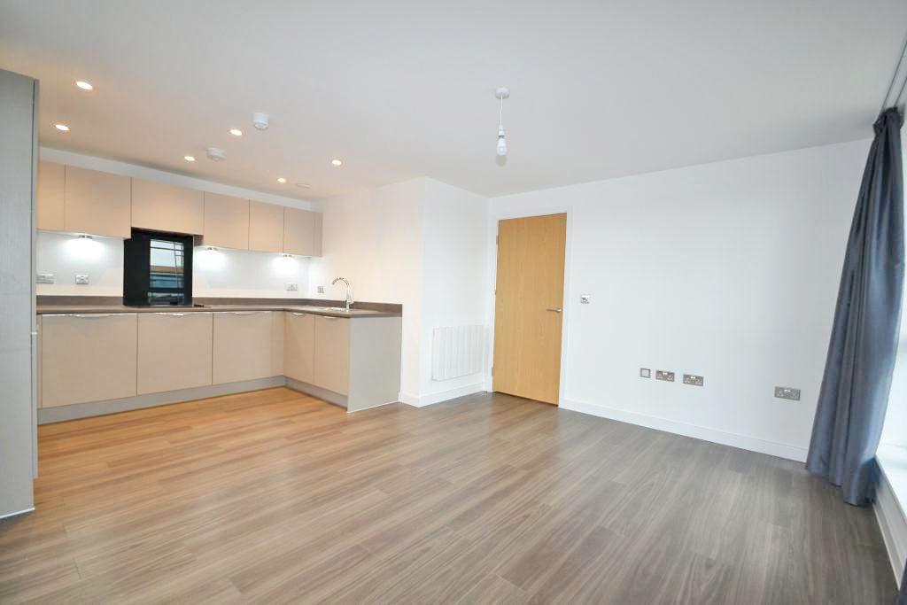 1 Bedroom Apartment to Rent in Milton Keynes, MK10 9TZ