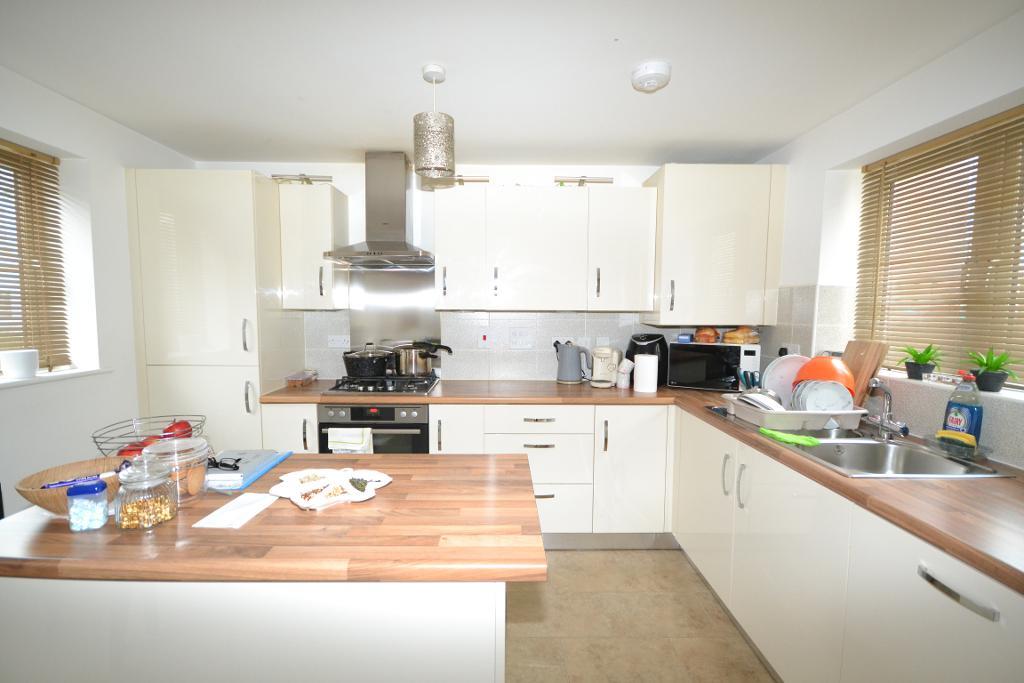 3 Bedroom Detached for Sale in Milton Keynes, MK3 5GX