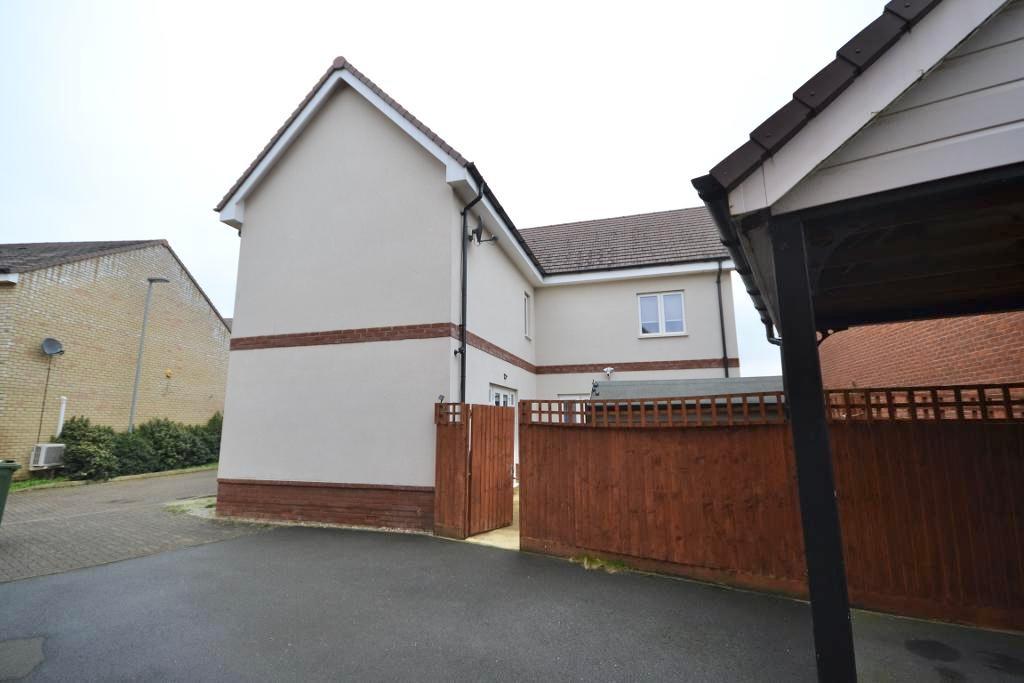 3 Bedroom Detached for Sale in Milton Keynes, MK3 5GX