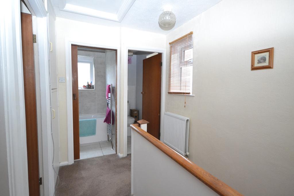 3 Bedroom Semi-Detached for Sale in Milton Keynes, MK3 6NP