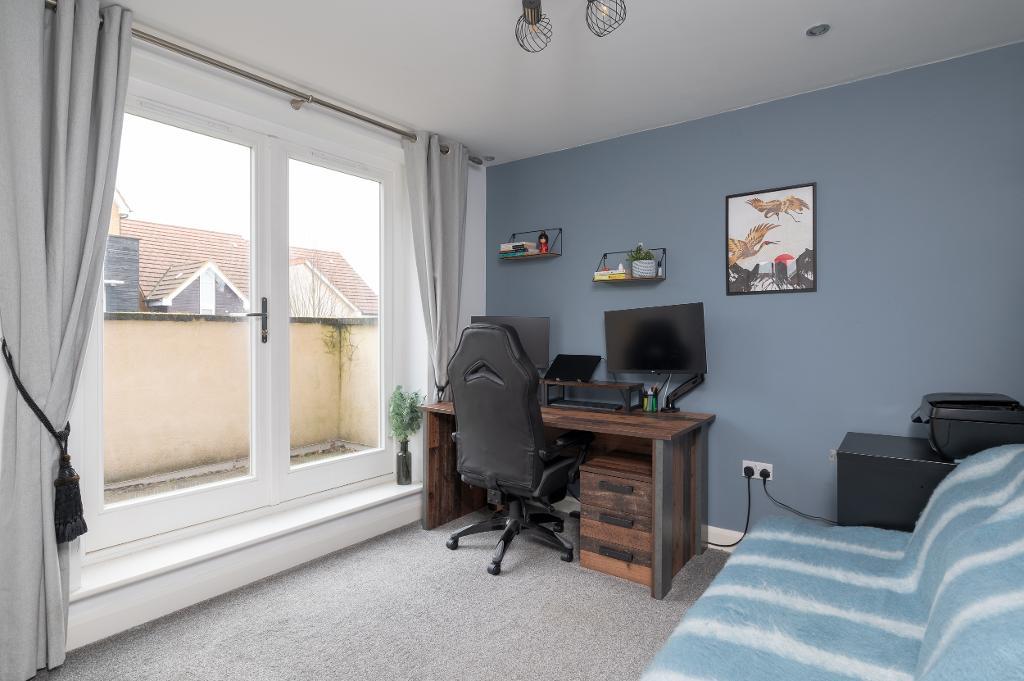 4 Bedroom Terraced for Sale in Milton Keynes, MK4 4HY