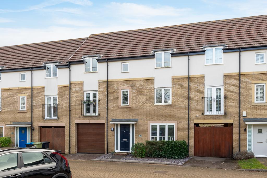 4 Bedroom Terraced for Sale in Milton Keynes, MK15 9EL