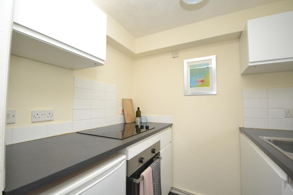 1 Bedroom Apartment for Sale in Milton Keynes, MK7 7ND