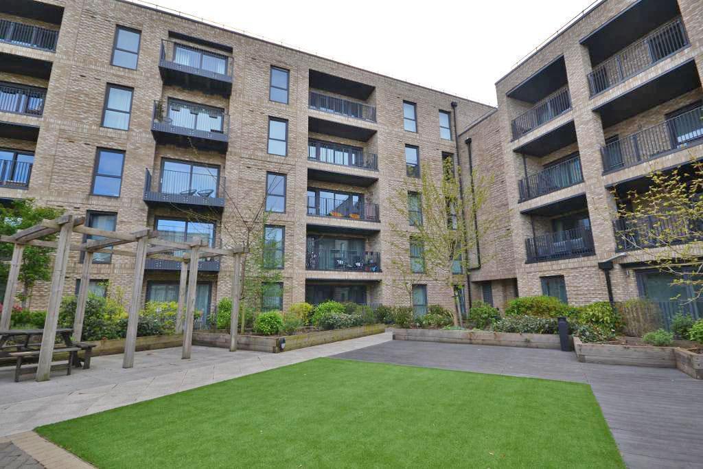 4 Canal Street, Campbell Park, Milton Keynes, MK9 4BQ