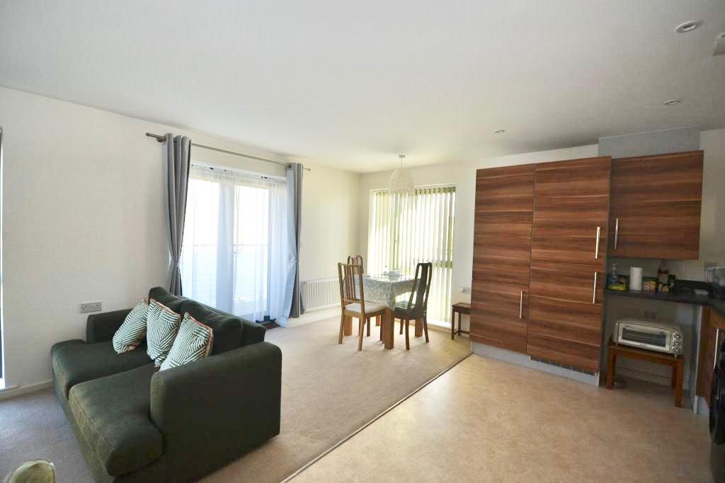 1 Bedroom Apartment for Sale in Milton Keynes, MK10 7EQ