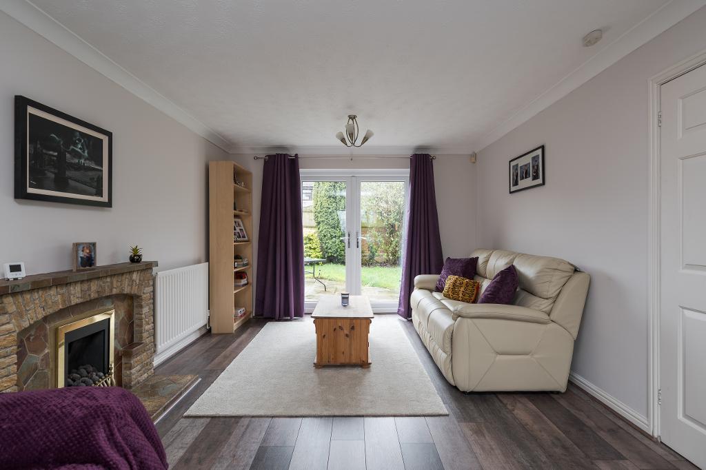 4 Bedroom Detached for Sale in Hartwell, NN7 2HG