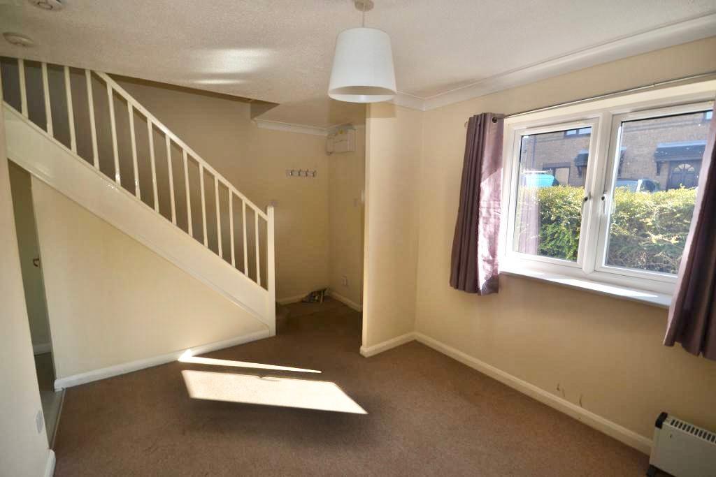 1 Bedroom Terraced for Sale in Milton Keynes, MK4 2ED