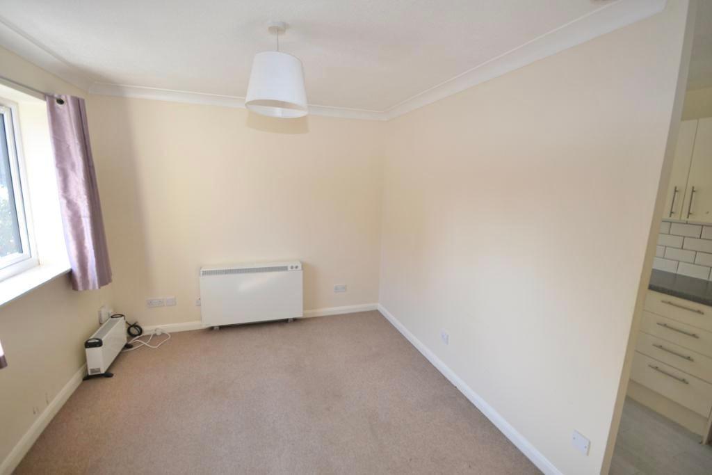 1 Bedroom Terraced for Sale in Milton Keynes, MK4 2ED