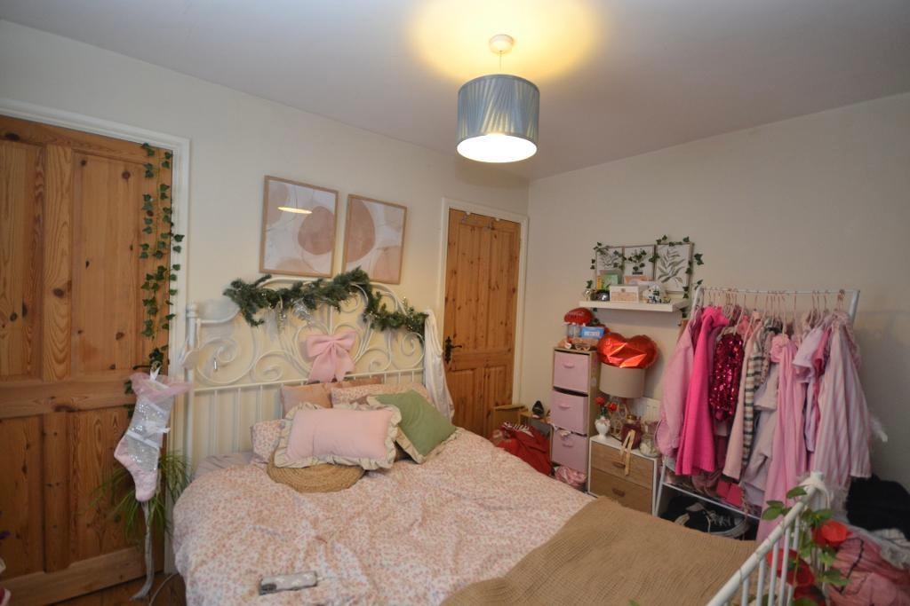 2 Bedroom Terraced for Sale in Milton Keynes, MK11 1JR