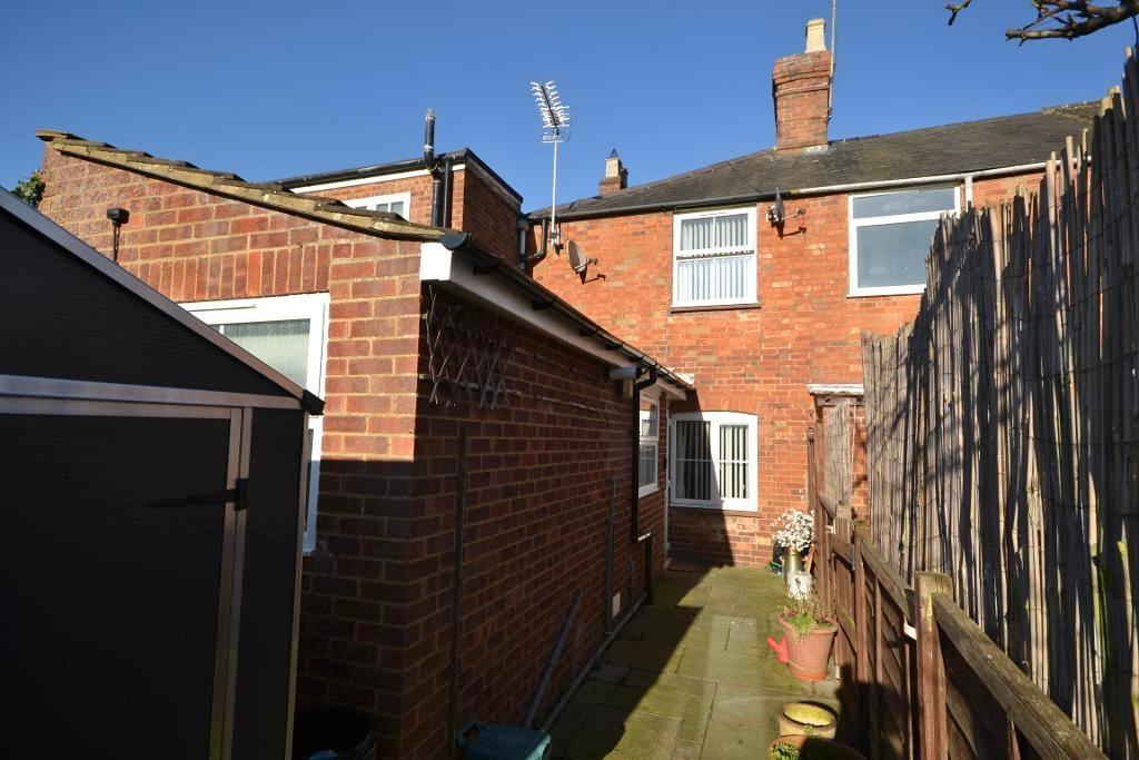 2 Bedroom Terraced for Sale in Milton Keynes, MK11 1JR