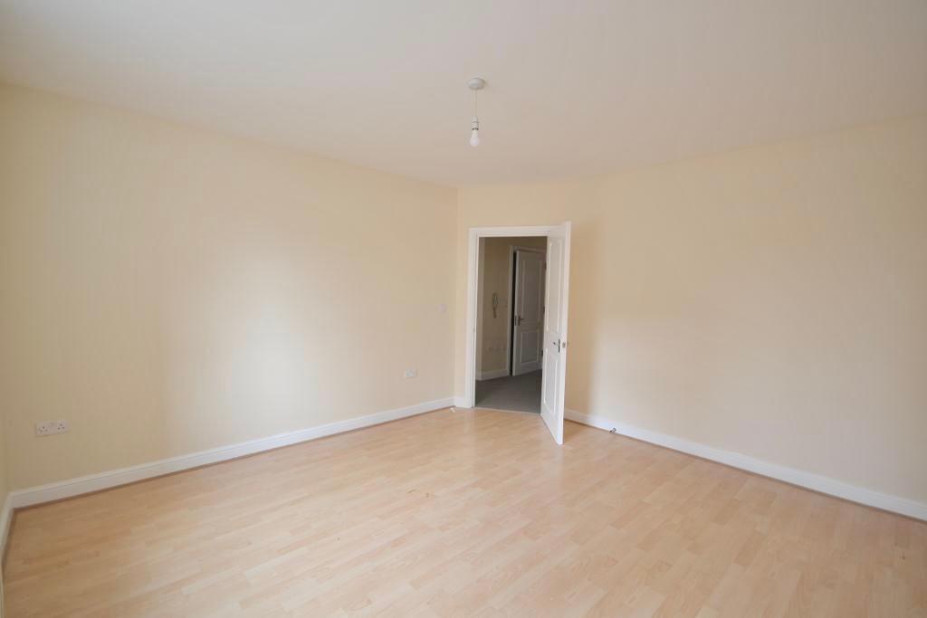 2 Bedroom Apartment for Sale in Milton Keynes, MK3 5BU