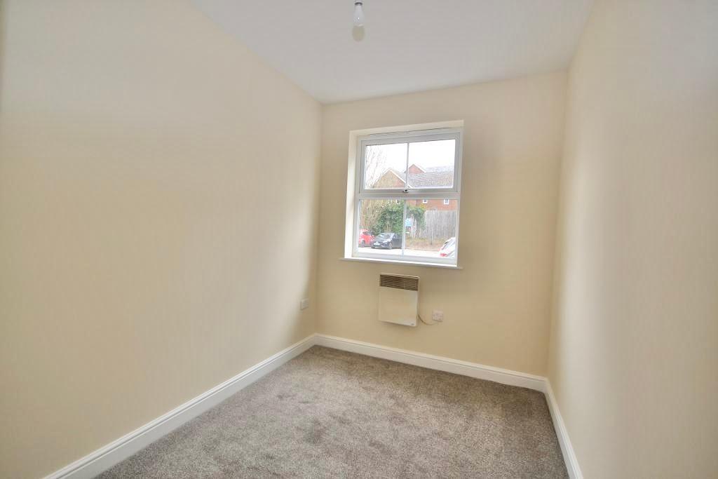 2 Bedroom Apartment for Sale in Milton Keynes, MK3 5BU