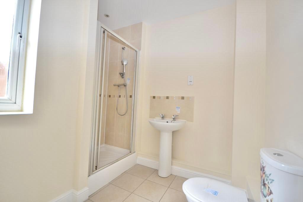 2 Bedroom Apartment for Sale in Milton Keynes, MK3 5BU