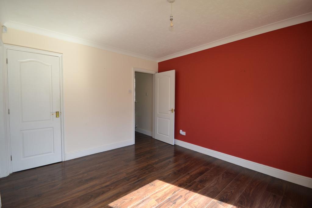 4 Bedroom Detached to Rent in Milton Keynes, MK4 3BU