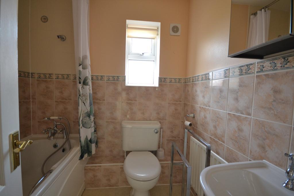 4 Bedroom Detached to Rent in Milton Keynes, MK4 3BU