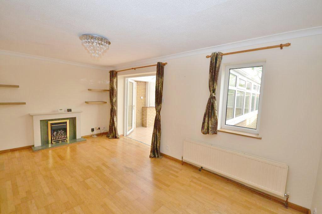 3 Bedroom Semi-Detached to Rent in Milton Keynes, MK8 9DX