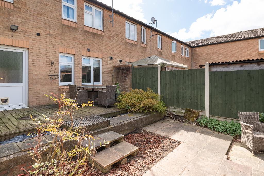 3 Bedroom Terraced for Sale in Milton Keynes, MK14 7PY