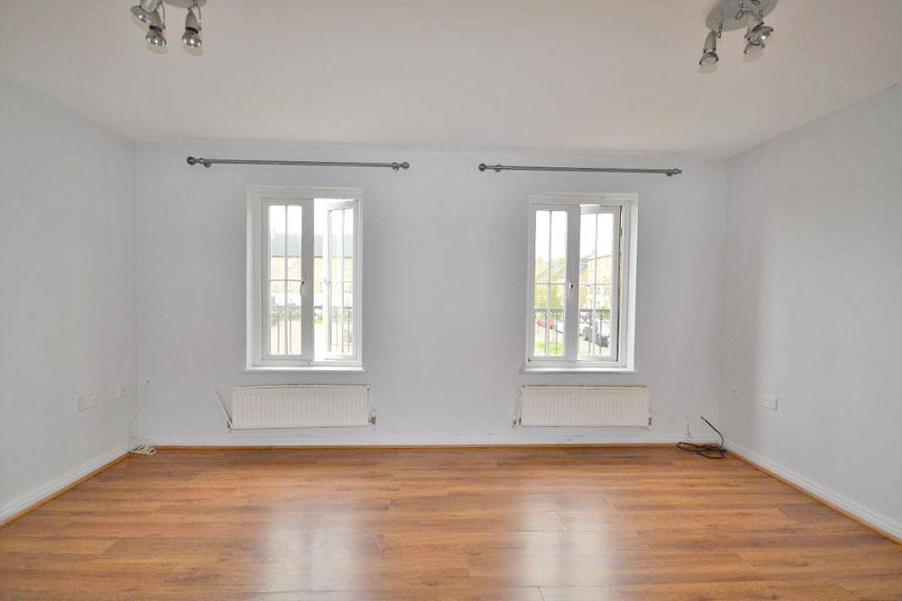 4 Bedroom Terraced for Sale in Milton Keynes, MK4 4HQ