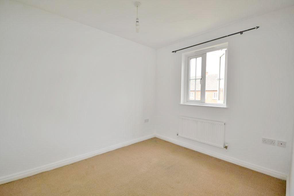 4 Bedroom Terraced for Sale in Milton Keynes, MK4 4HQ