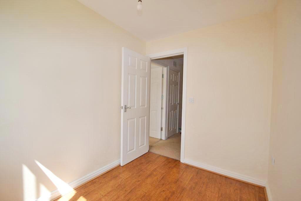 4 Bedroom Terraced for Sale in Milton Keynes, MK4 4HQ