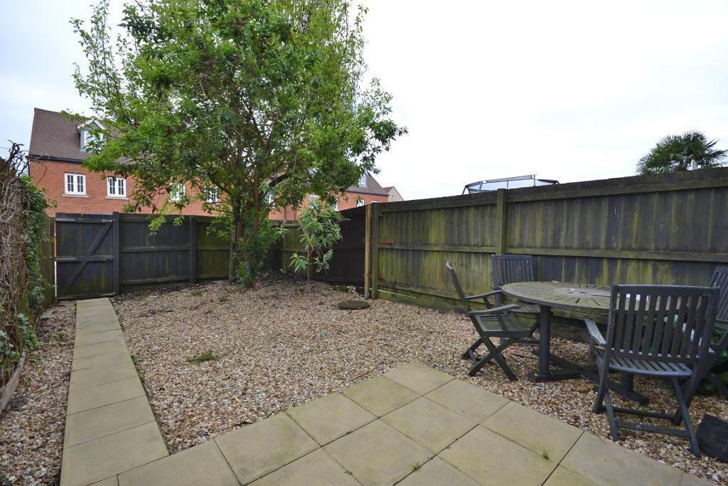 4 Bedroom Terraced for Sale in Milton Keynes, MK4 4HQ