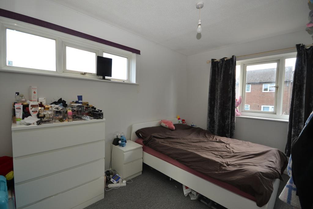 1 Bedroom Cluster Home for Sale in Milton Keynes, MK8 8HX