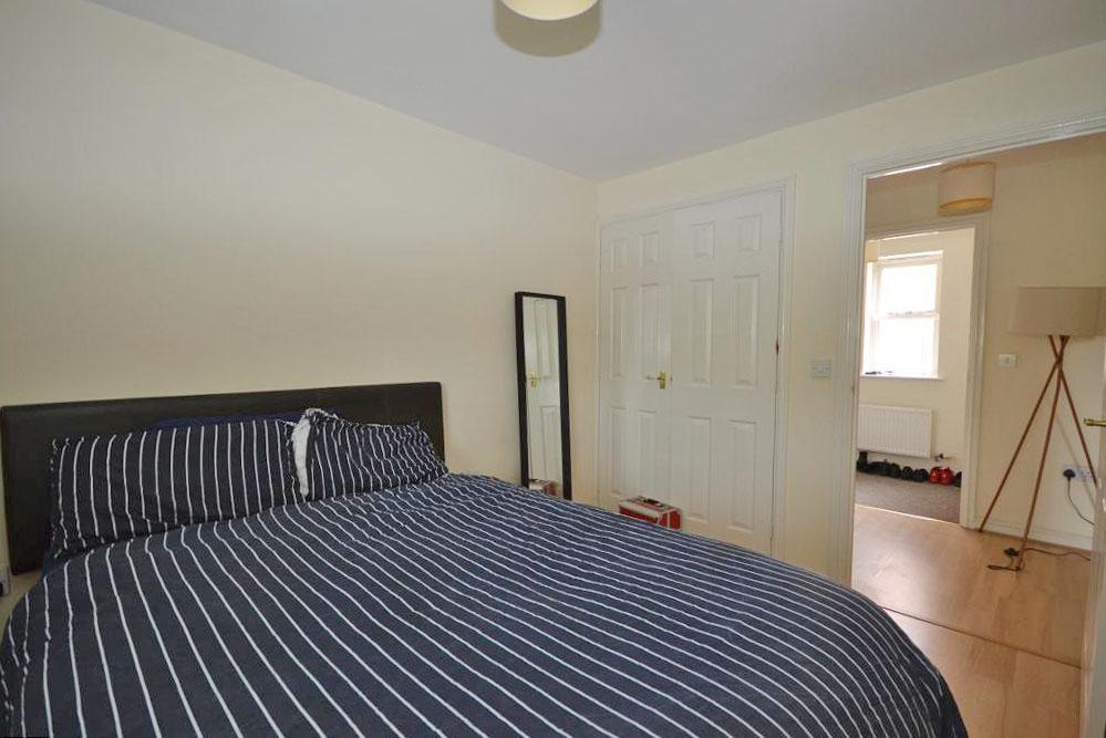 2 Bedroom Apartment to Rent in Milton Keynes, MK10 9PB