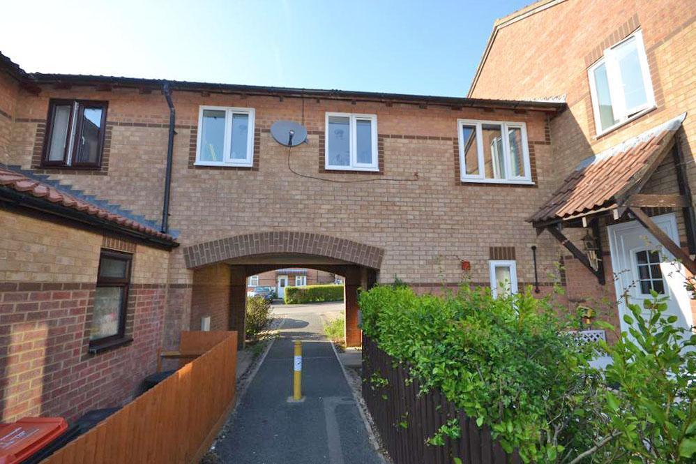 Hexham Gardens, Bletchley, Milton Keynes, Buckinghamshire, MK3 5EX