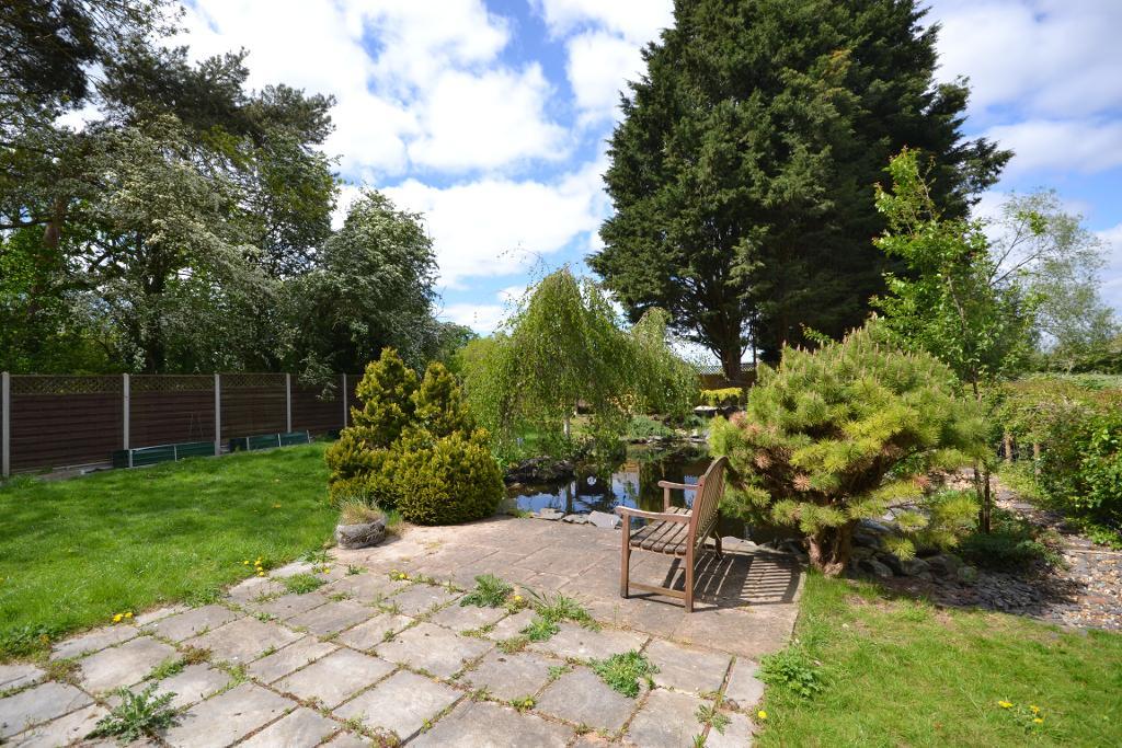 4 Bedroom Detached to Rent in Wavendon, MK17 8AR